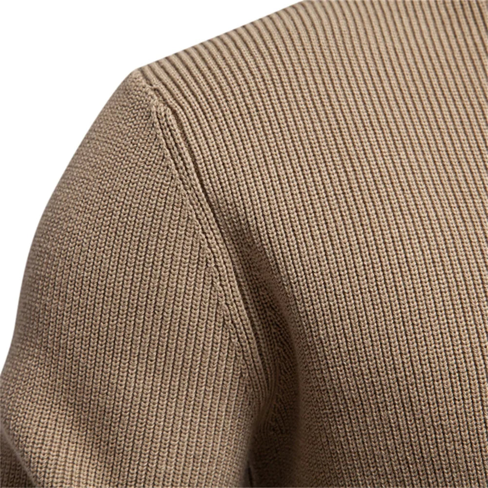 Orlena® | Heren Trui met Knoopdetails