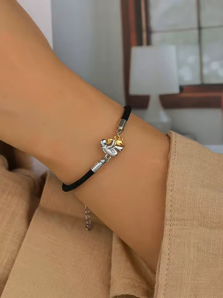 Novellea | Hond Omarm Armband