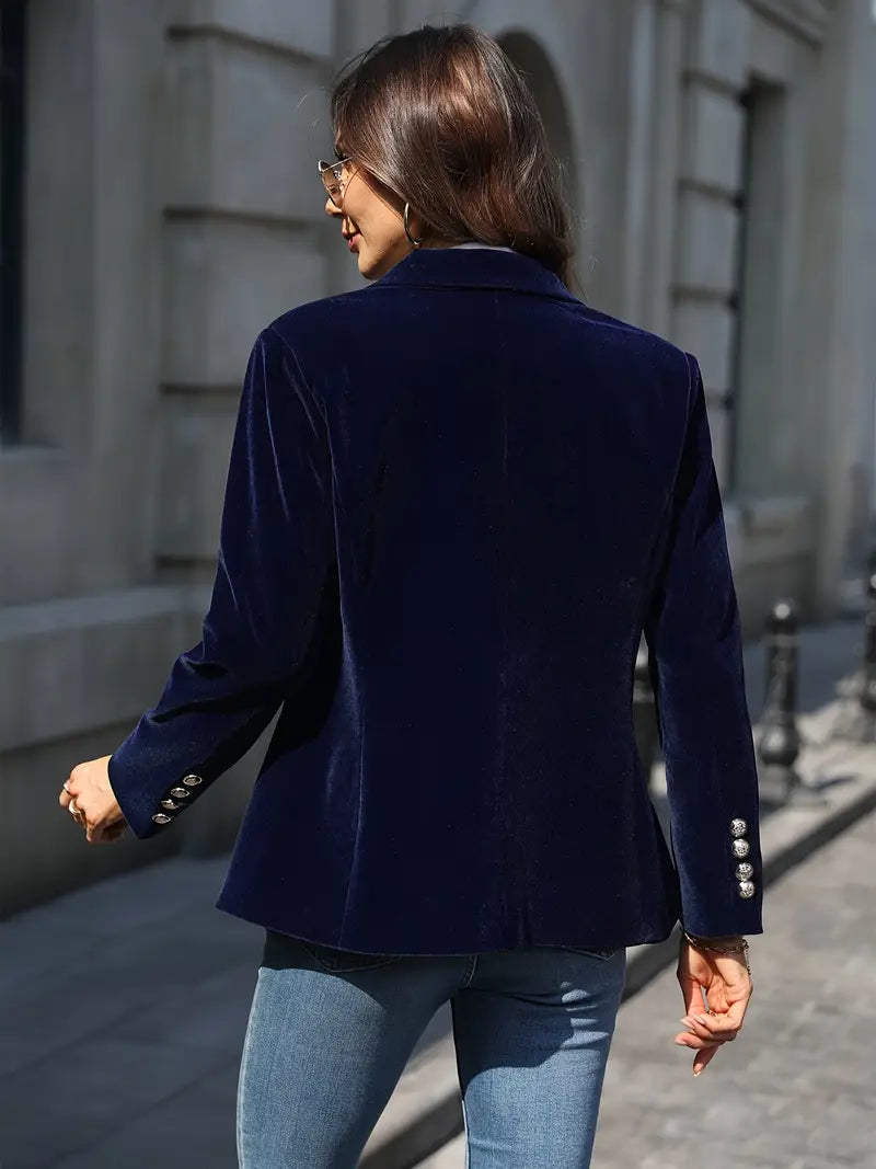 Isla | Chic Velvet Blazer