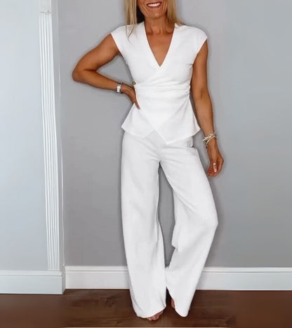 Claudia | Complete Twee-Delige Set met Strak Modern Ontwerp