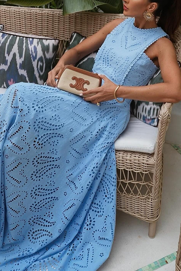 Noemi™ | Complete in Style