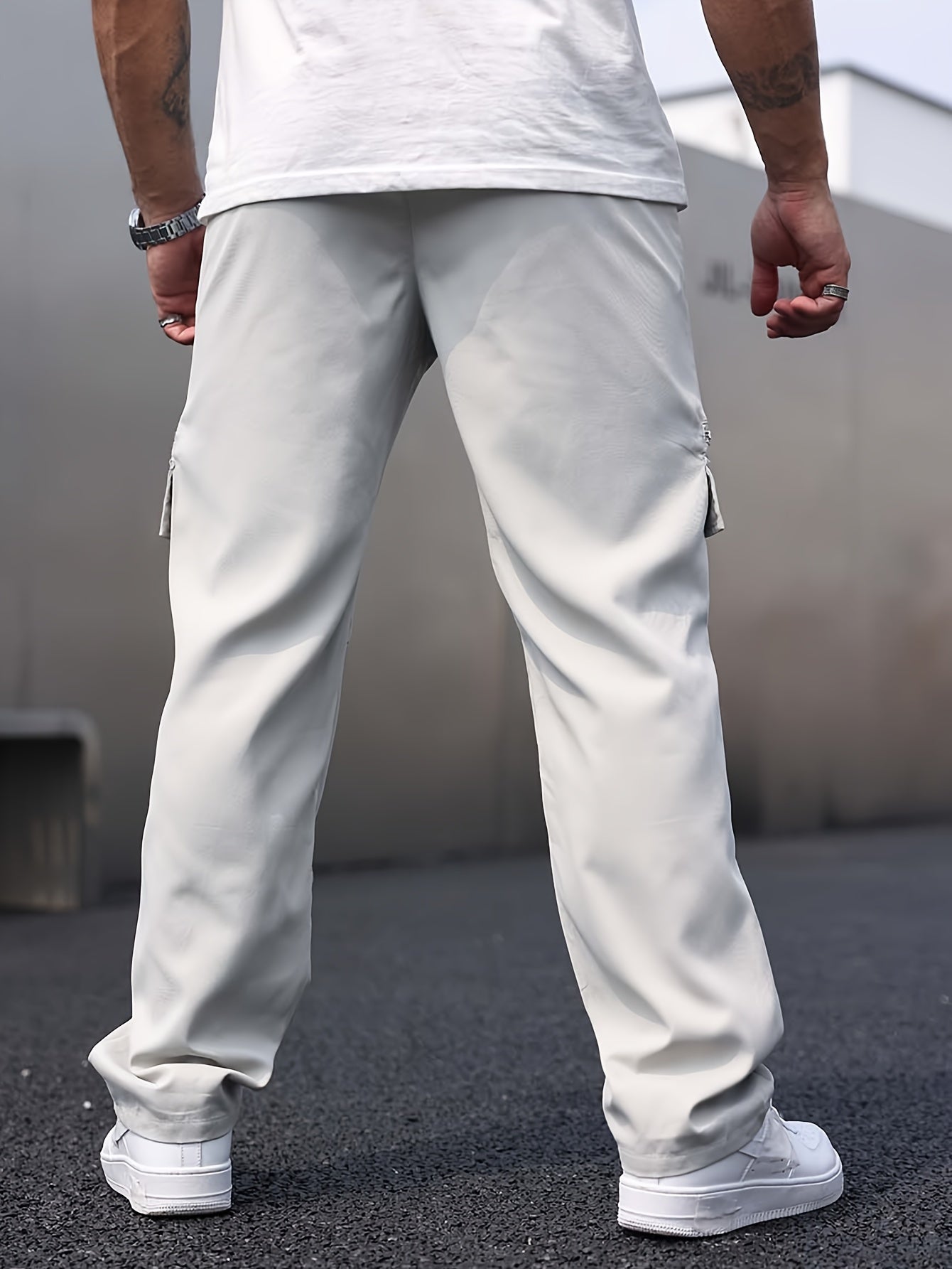 Eloura® | Relaxed Cargo Pants
