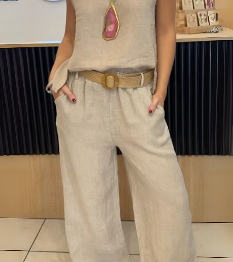 Olga | Stijlvolle en Compleet Verlichte Linnen Outfit