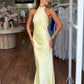 ZEYNEP | Elegante Satijnen Maxijurk met Halter-Uitsnijding