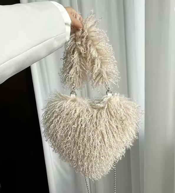 Felize | Hart Plush Schoudertas