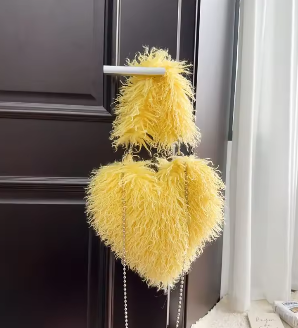 Felize | Hart Plush Schoudertas