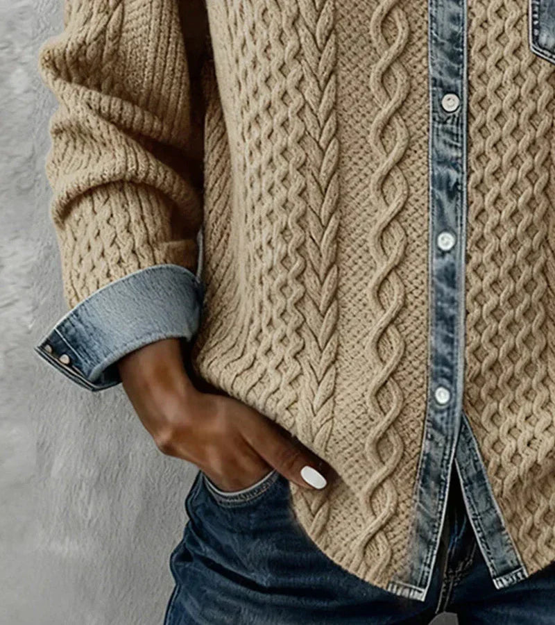 AMBRA - Gebreide Top in Patchwork met Denim Details