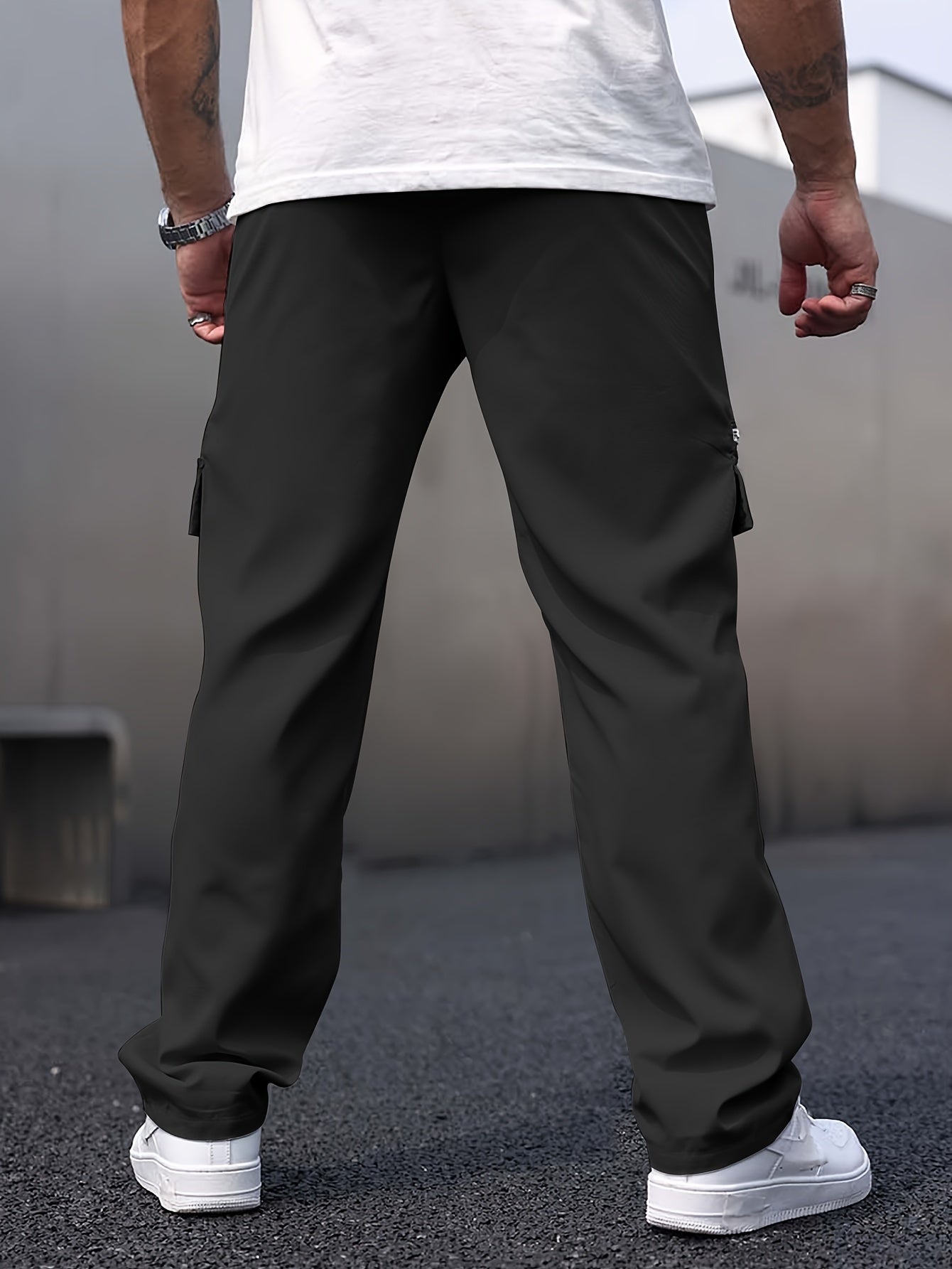 Eloura® | Relaxed Cargo Pants