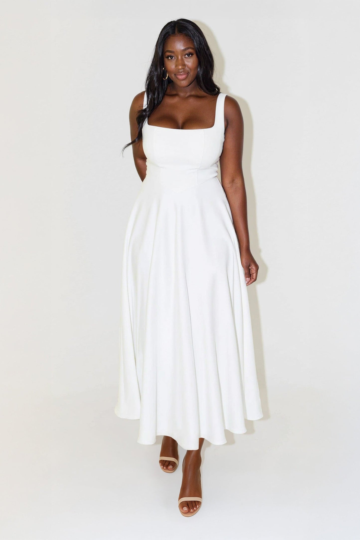 NOMI™ | Midi-jurk met vierkante hals