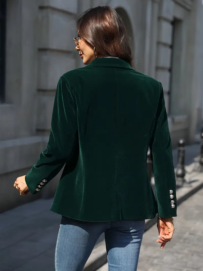 Isla | Chic Velvet Blazer