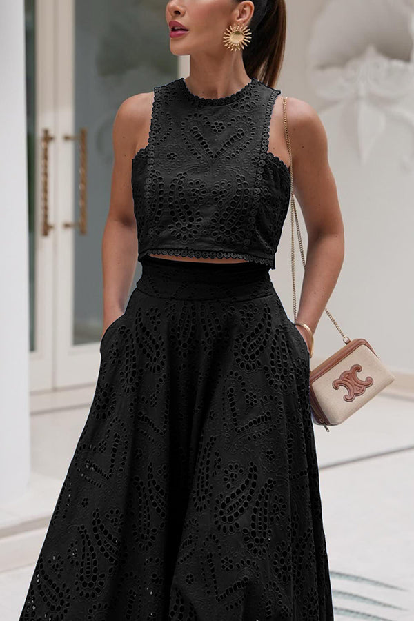 Noemi™ | Complete in Style