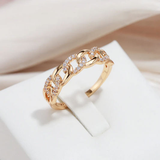 Novellea | Elegante Ring met Gouden Ketting