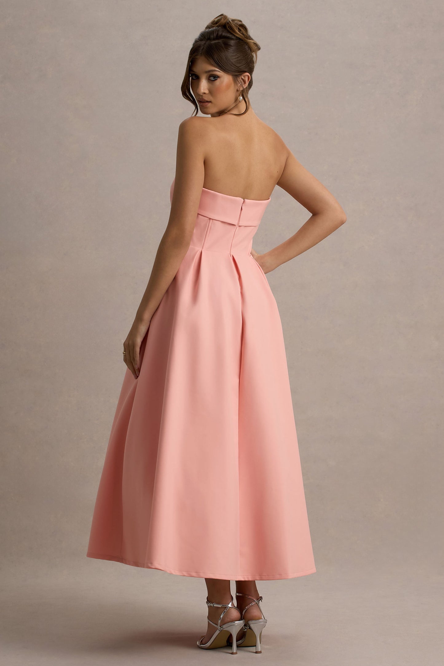 ANNE | Stijlvolle Midi-Jurk met Off-Shoulder Uitsnijding