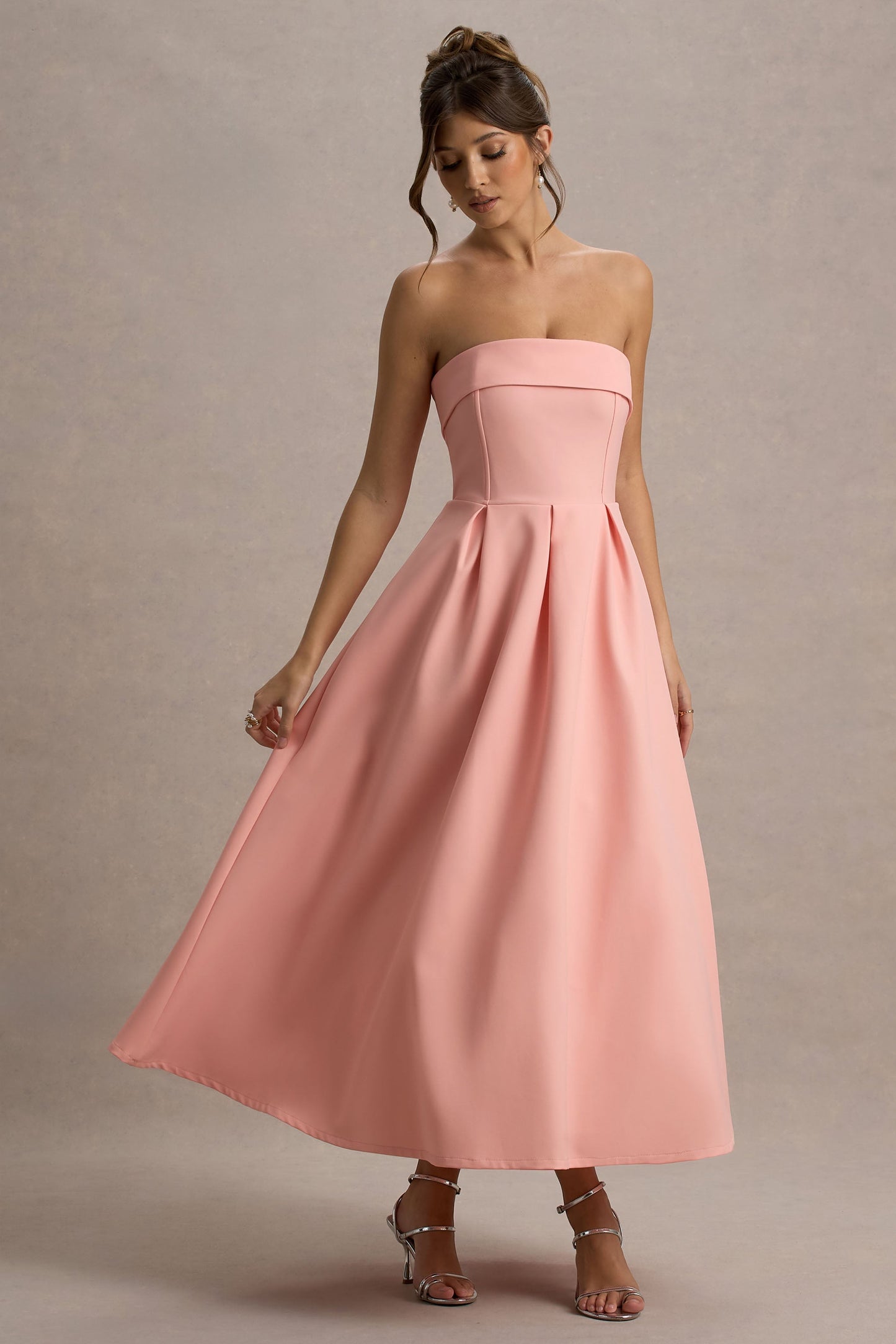 ANNE | Stijlvolle Midi-Jurk met Off-Shoulder Uitsnijding