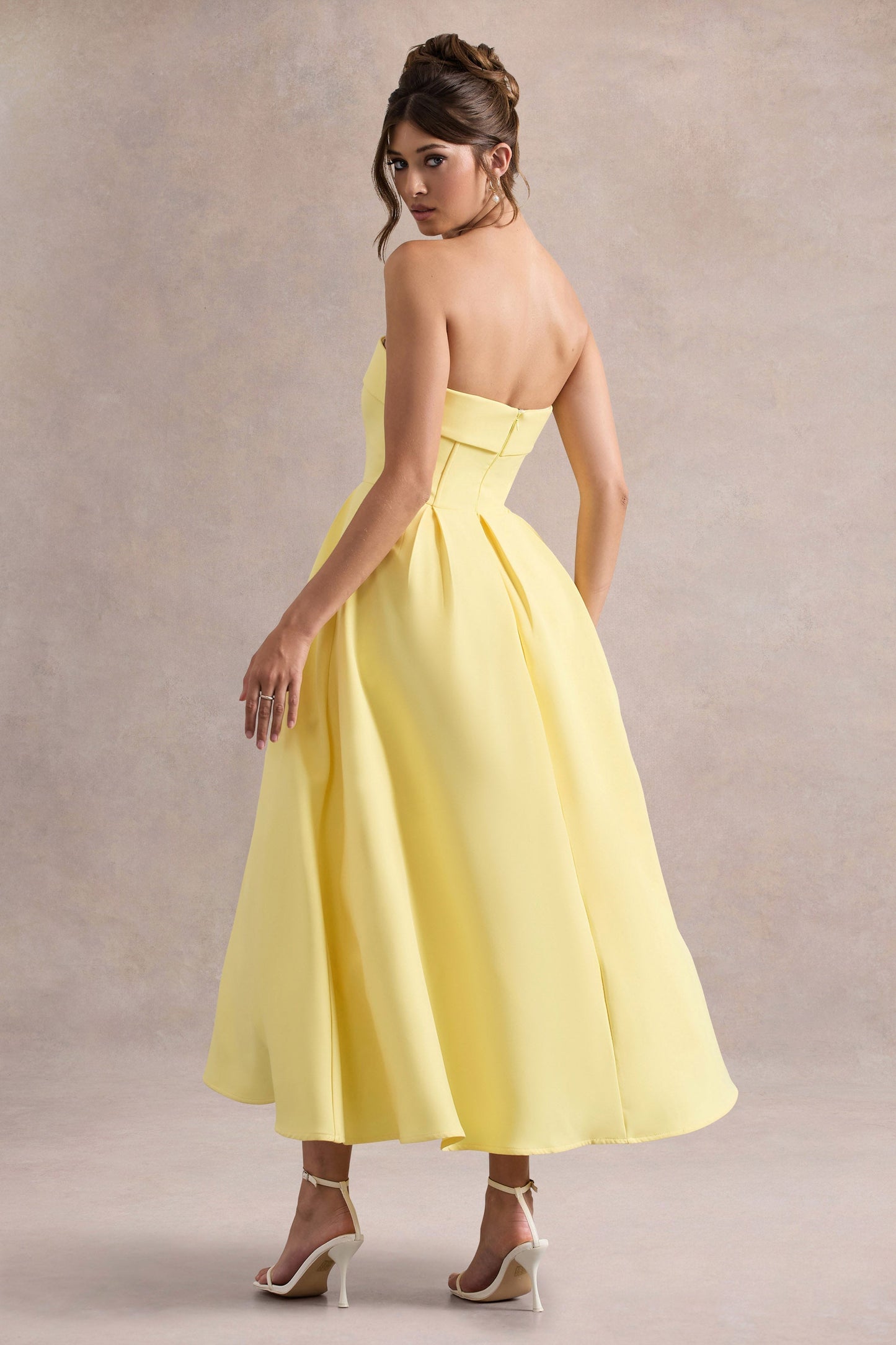 ANNE | Stijlvolle Midi-Jurk met Off-Shoulder Uitsnijding